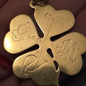 Over 11 Gram Vintage/Antique Solid 14 Kt Gold Four-Leaf Clover Initial Pendant